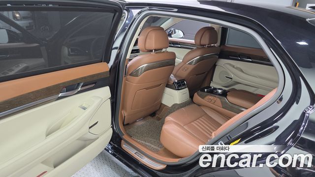 Genesis G90 3.8 AWD Premium Luxury 2022 — фото 11