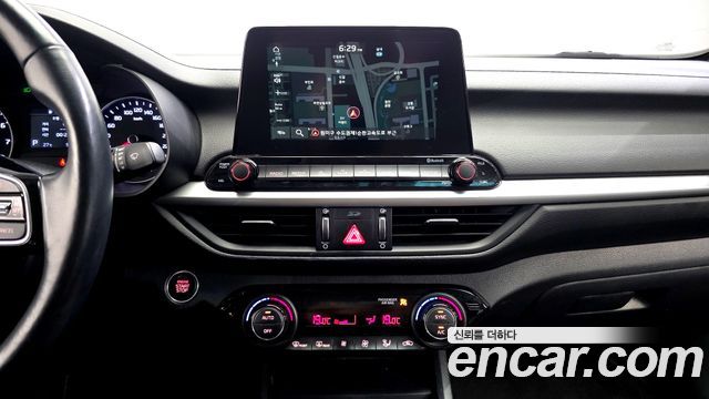 Kia K3 Prestige 2020 — фото 14