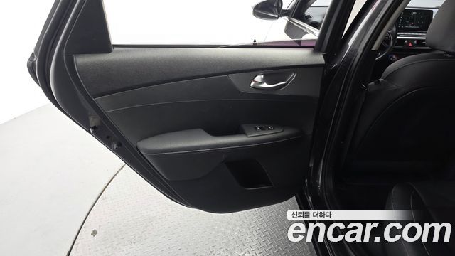 Kia K3 Prestige 2020 — фото 25