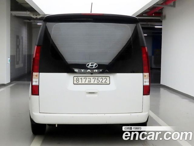 Hyundai Staria Cargo 3-Seater Smart 2022 — фото 3
