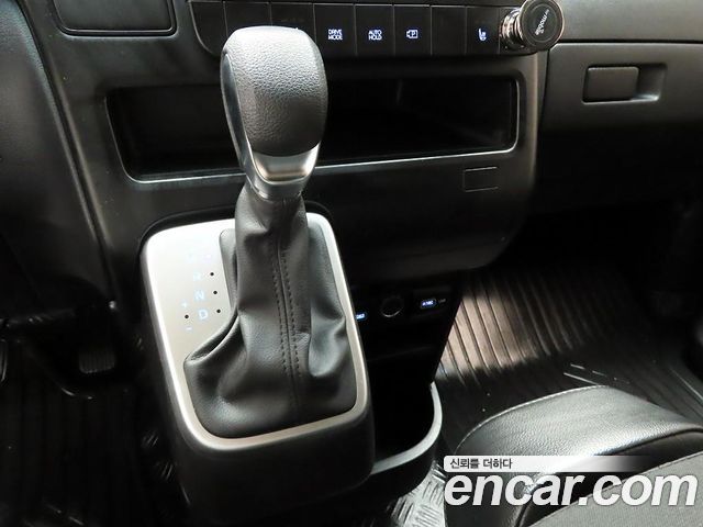 Hyundai Staria Cargo 3-Seater Smart 2022 — фото 16