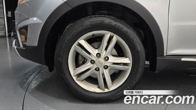 KG Mobility (SsangYong) Korando C 2.0 CVS 2WD Deluxe 2015 — фото 5