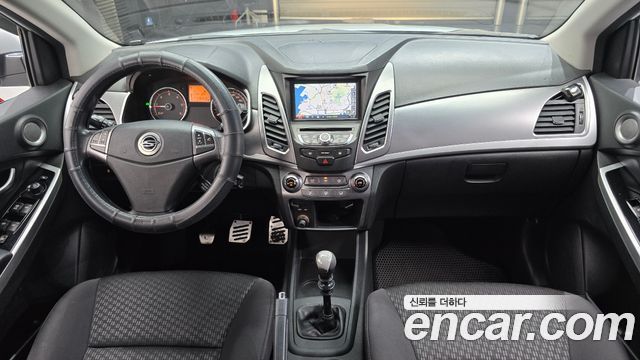 KG Mobility (SsangYong) Korando C 2.0 CVS 2WD Deluxe 2015 — фото 7