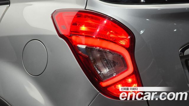 KG Mobility (SsangYong) Korando C 2.0 CVS 2WD Deluxe 2015 — фото 23