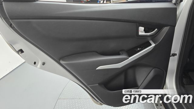 KG Mobility (SsangYong) Korando C 2.0 CVS 2WD Deluxe 2015 — фото 25