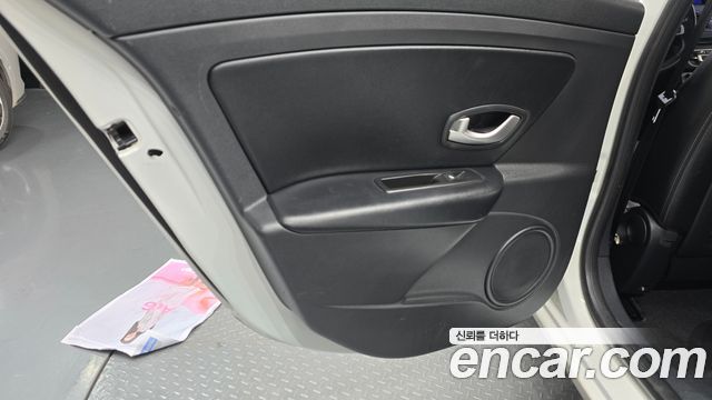 Renault Korea SM3 Neo RE 2015 — фото 31