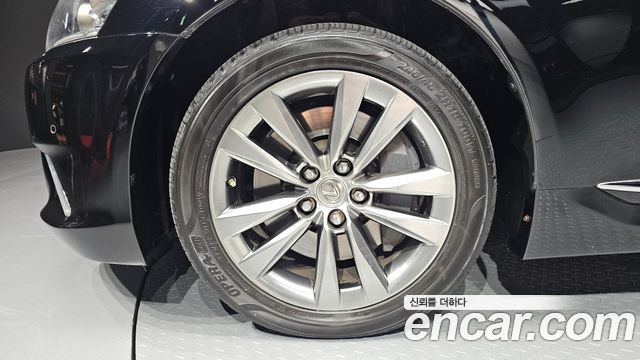 Lexus LS460 AWD XF40 2015 — фото 5