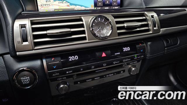 Lexus LS460 AWD XF40 2015 — фото 18