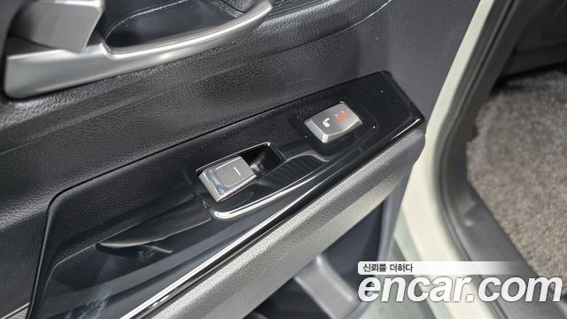 KG Mobility (SsangYong) Beautiful Korando Gasoline 1.5 2WD C5 Plus 2020 — фото 28
