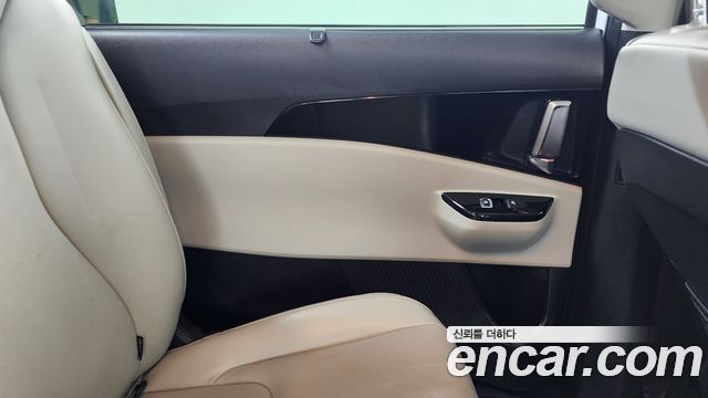 Kia Carnival (IV) Diesel 9-Seater Noblesse 2021 — фото 25
