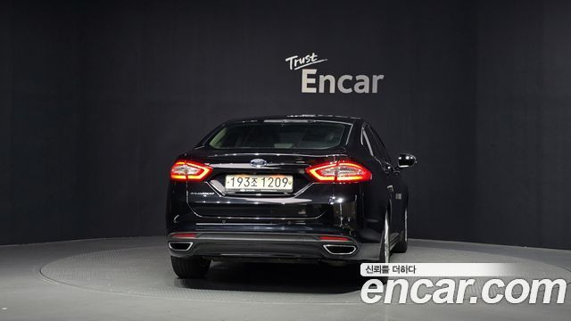 Ford Mondeo (IV) 2.0 Trend 2015 — фото 4