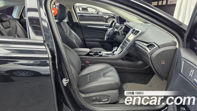 Ford Mondeo (IV) 2.0 Trend 2015 — фото 11