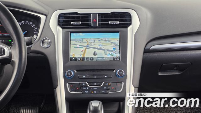 Ford Mondeo (IV) 2.0 Trend 2015 — фото 14