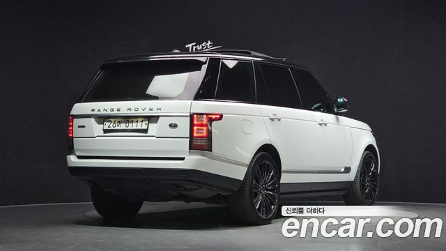 Land Rover Range Rover (IV) 4.4 SDV8 AB LWB DIESEL 2016 — фото 2