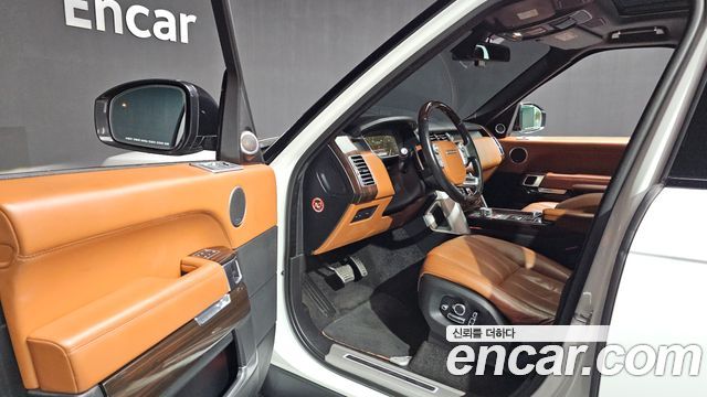 Land Rover Range Rover (IV) 4.4 SDV8 AB LWB DIESEL 2016 — фото 10