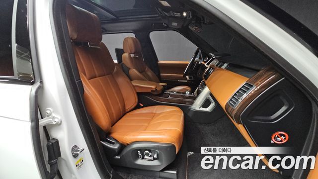 Land Rover Range Rover (IV) 4.4 SDV8 AB LWB DIESEL 2016 — фото 11