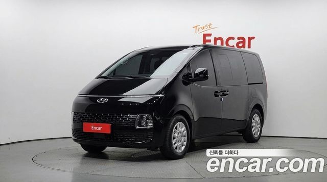 Hyundai Staria Cargo 3-Seater Modern 2023 — фото 1