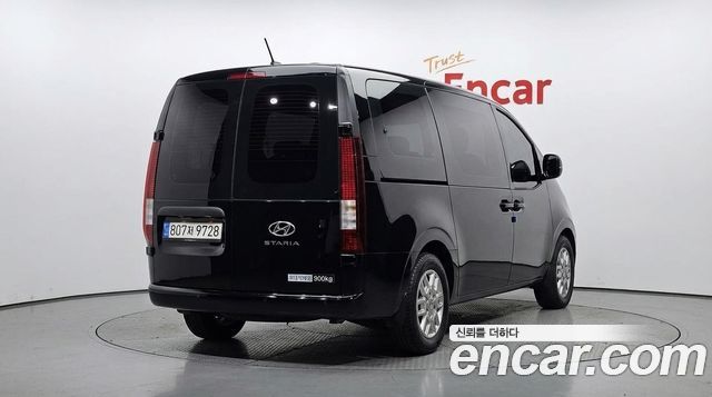 Hyundai Staria Cargo 3-Seater Modern 2023 — фото 2