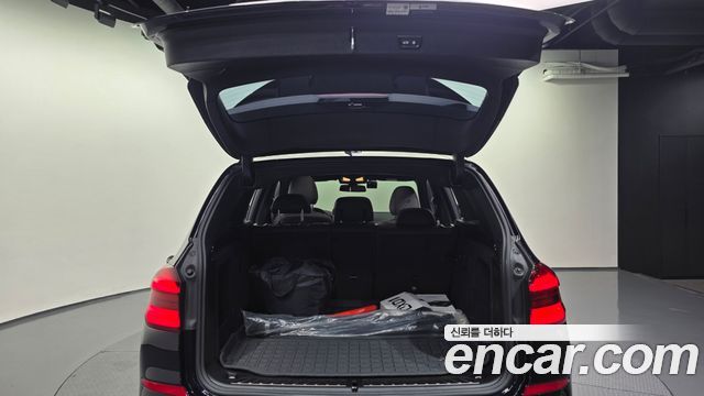 BMW X3 (G01) xDrive 20i M sports Online Exclusive Edition 2021 — фото 20