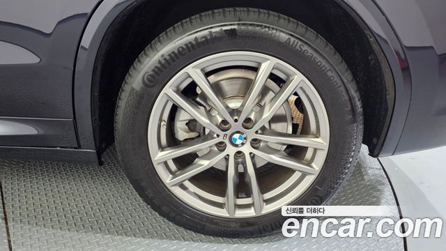 BMW X3 (G01) xDrive 20i M sports Online Exclusive Edition 2021 — фото 21