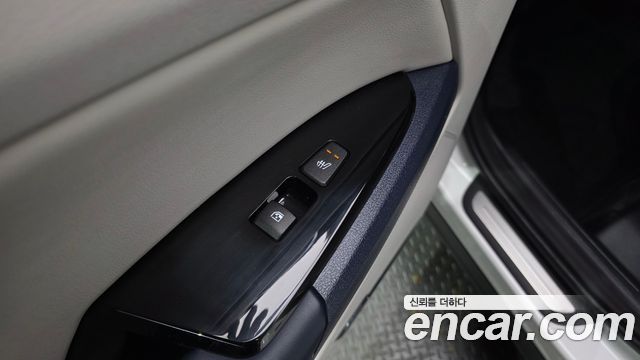 Kia Sportage (V) Diesel 2.0 4WD Signature Gravity 2022 — фото 28