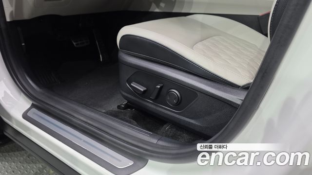 Kia Sportage (V) Diesel 2.0 4WD Signature Gravity 2022 — фото 32