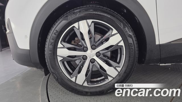 Peugeot 5008 (II) 1.6 BlueHDi Allure 2018 — фото 5