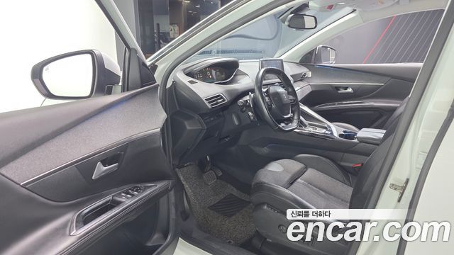 Peugeot 5008 (II) 1.6 BlueHDi Allure 2018 — фото 10