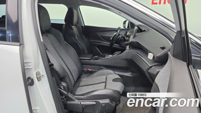 Peugeot 5008 (II) 1.6 BlueHDi Allure 2018 — фото 15