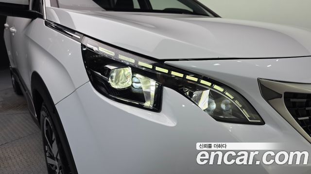 Peugeot 5008 (II) 1.6 BlueHDi Allure 2018 — фото 28