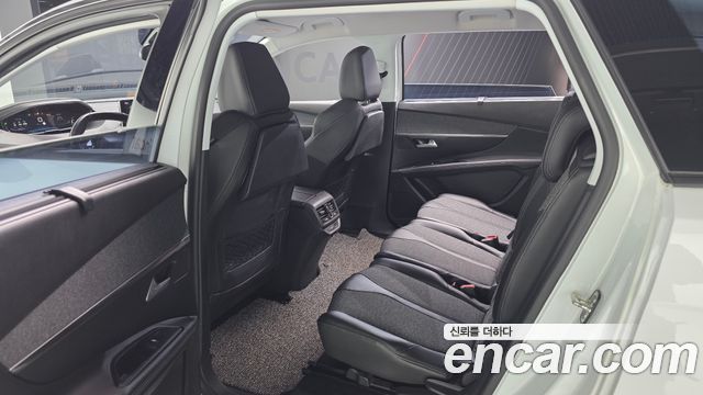 Peugeot 5008 (II) 1.6 BlueHDi Allure 2018 — фото 32