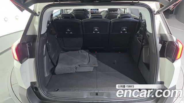 Peugeot 5008 (II) 1.6 BlueHDi Allure 2018 — фото 35