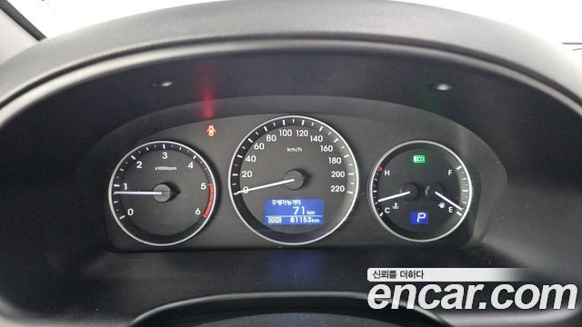 Hyundai Grand Starex Van 3-Seater Smart 2019 — фото 8
