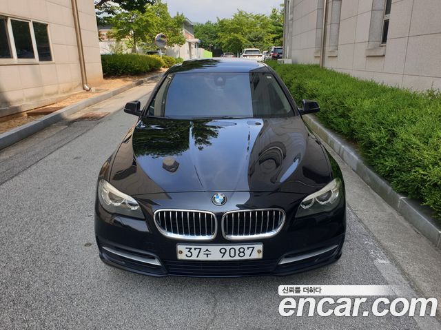 BMW 5 Series (F10) 528i xDrive 2015 — фото 19
