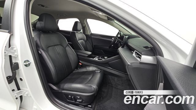 Kia K5 (III) 2.0 Prestige 2020 — фото 26