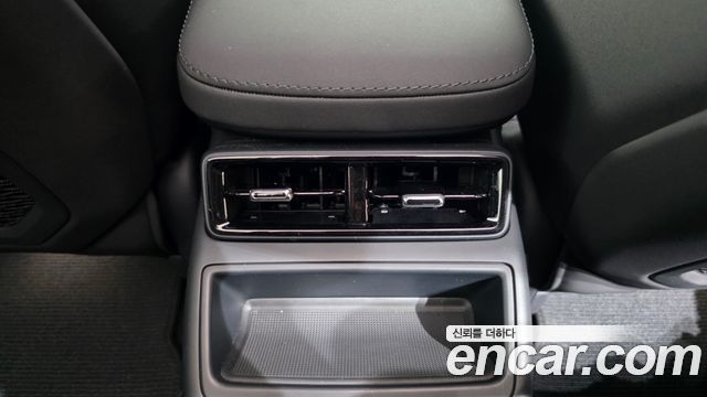 Polestar 4 Long Range Single Moter 2025 — фото 19