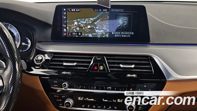 BMW 5 Series (G30) 520d M Sport Special Edition 2018 — фото 14
