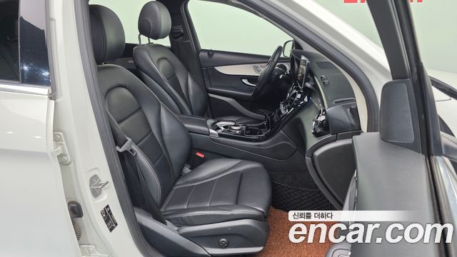 Mercedes-Benz GLC-Class (X253) GLC220 d 4MATIC 2018 — фото 11