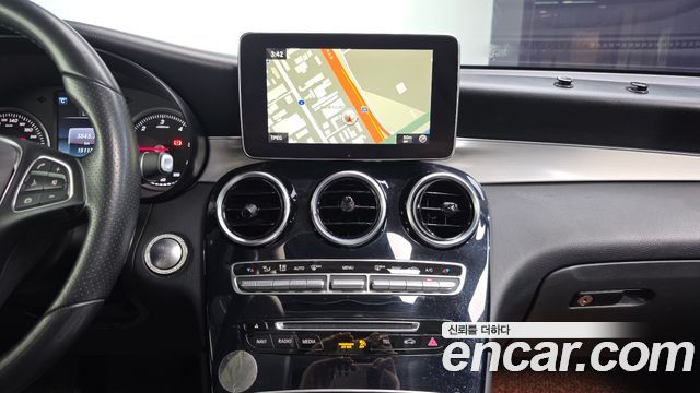 Mercedes-Benz GLC-Class (X253) GLC220 d 4MATIC 2018 — фото 14