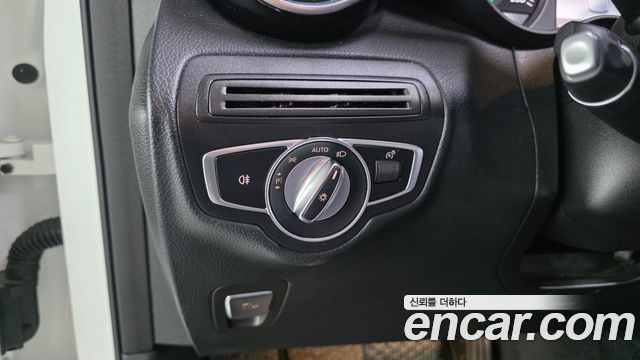 Mercedes-Benz GLC-Class (X253) GLC220 d 4MATIC 2018 — фото 18