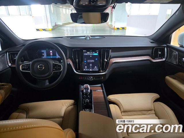 Volvo V60 Cross Country (II) B5 Ultra AWD 2026 — фото 9
