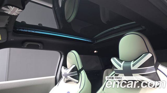 MINI Cooper Electric (IV) SE Favoured 2024 — фото 21