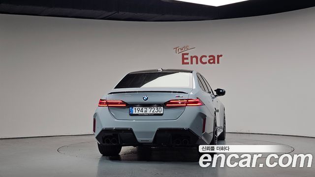 BMW M5 (G90) M5 Sedan 2025 — фото 4