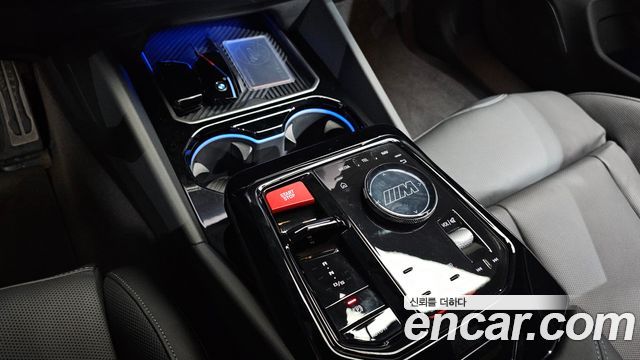 BMW M5 (G90) M5 Sedan 2025 — фото 9