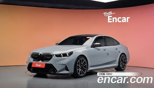 BMW M5 (G90) M5 Sedan 2025 — фото 1