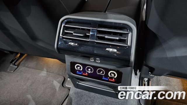 BMW M5 (G90) M5 Sedan 2025 — фото 28