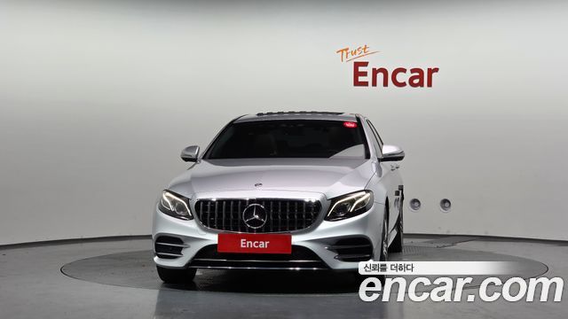 Mercedes-Benz E-Class (W213) E300 AMG Line 2019 — фото 3