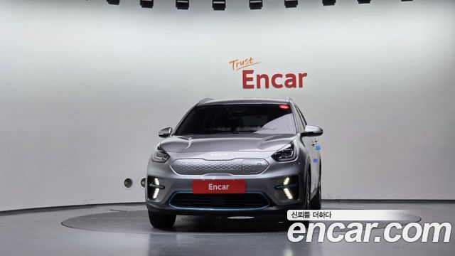 Kia Niro EV Noblesse 2022 — фото 3