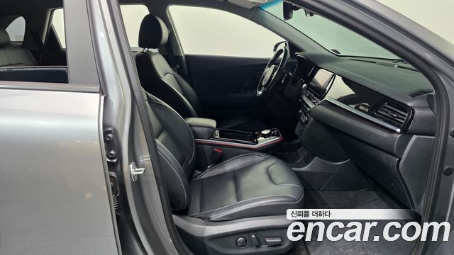 Kia Niro EV Noblesse 2022 — фото 11