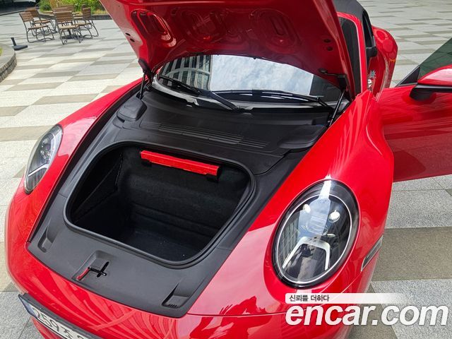 Porsche 911 (992) Carrera 4 Cabriolet 2023 — фото 21